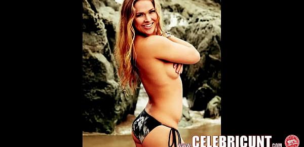  Ronda Rousey Nude